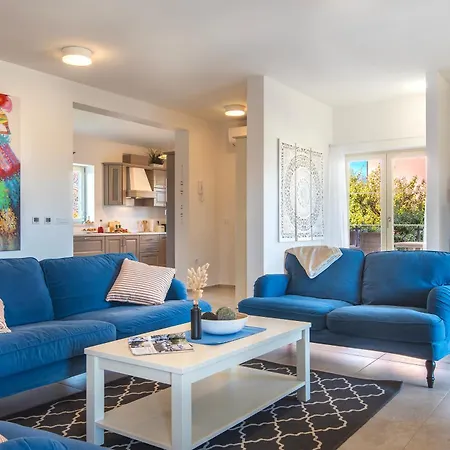 Cinematic Istrian Escape With Private Pool Villa Rebici