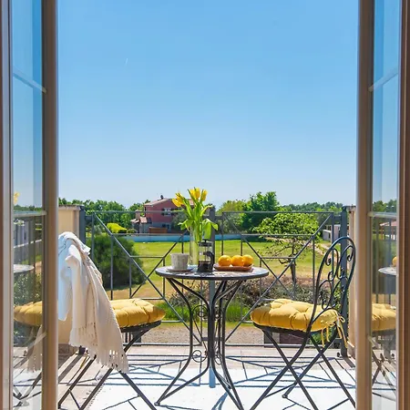 Villa Cinematic Istrian Escape With Private Pool *